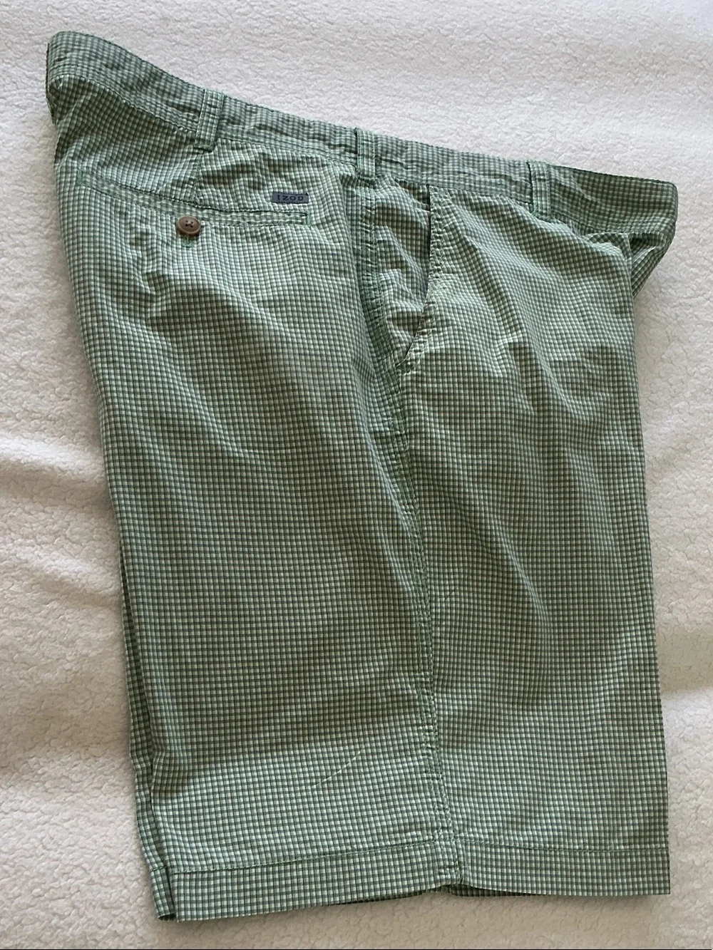 Izod - Men’s Green, White and Navy Micro-Check Shorts